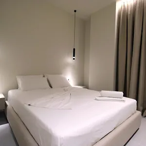 O & S Hotel Ksamil