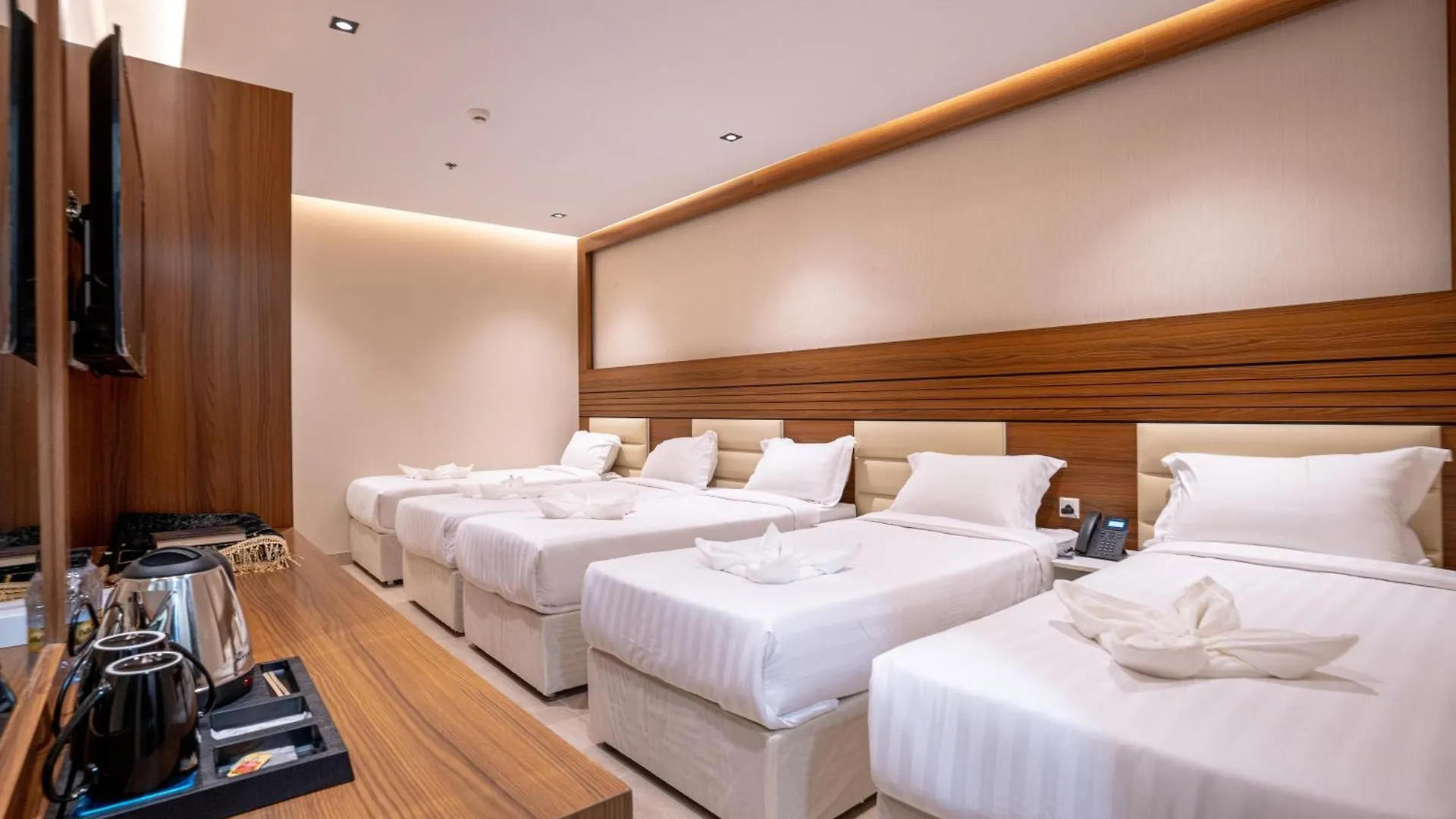 Kenana Al Aziziah Hotel By Orvana Mecca