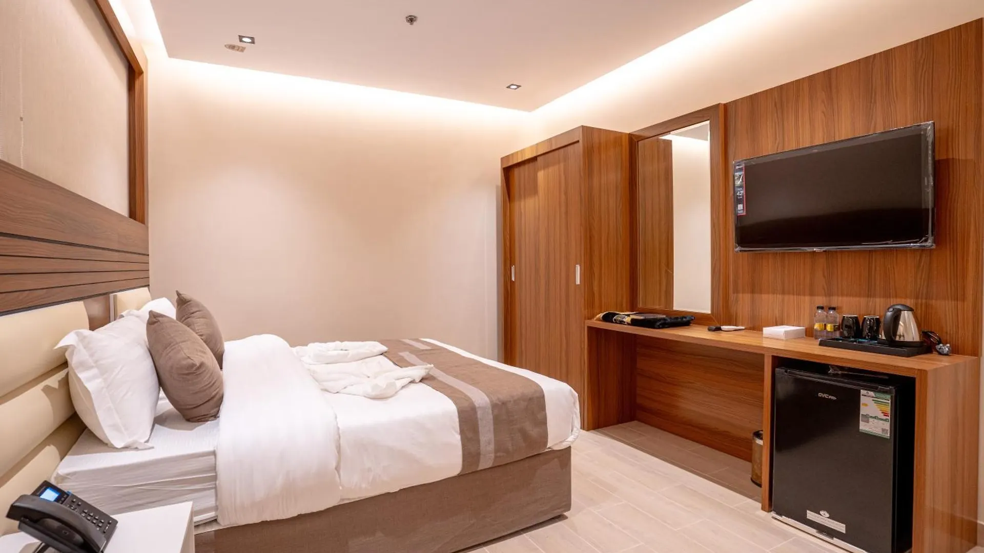 Kenana Al Aziziah Hotel By Orvana Mecca