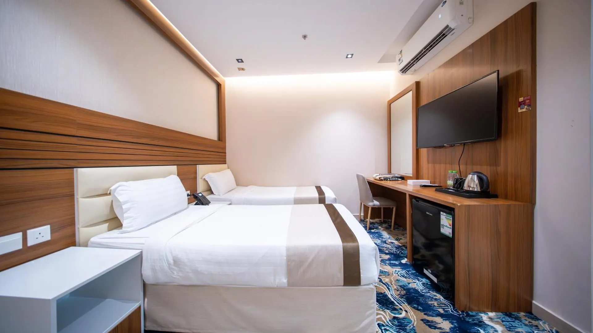 Kenana Al Aziziah Hotel By Orvana Mecca