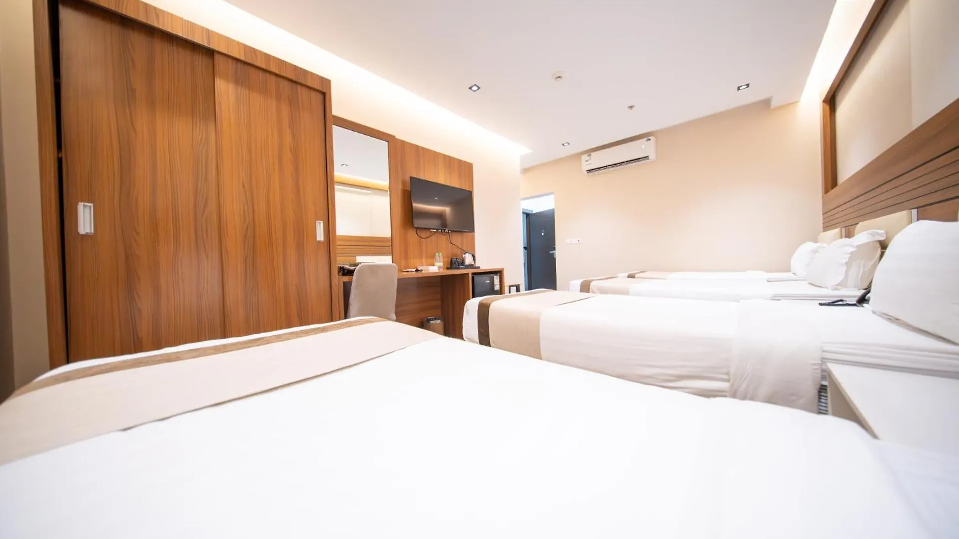 Kenana Al Aziziah Hotel By Orvana Mecca 0*,  Saudi Arabia